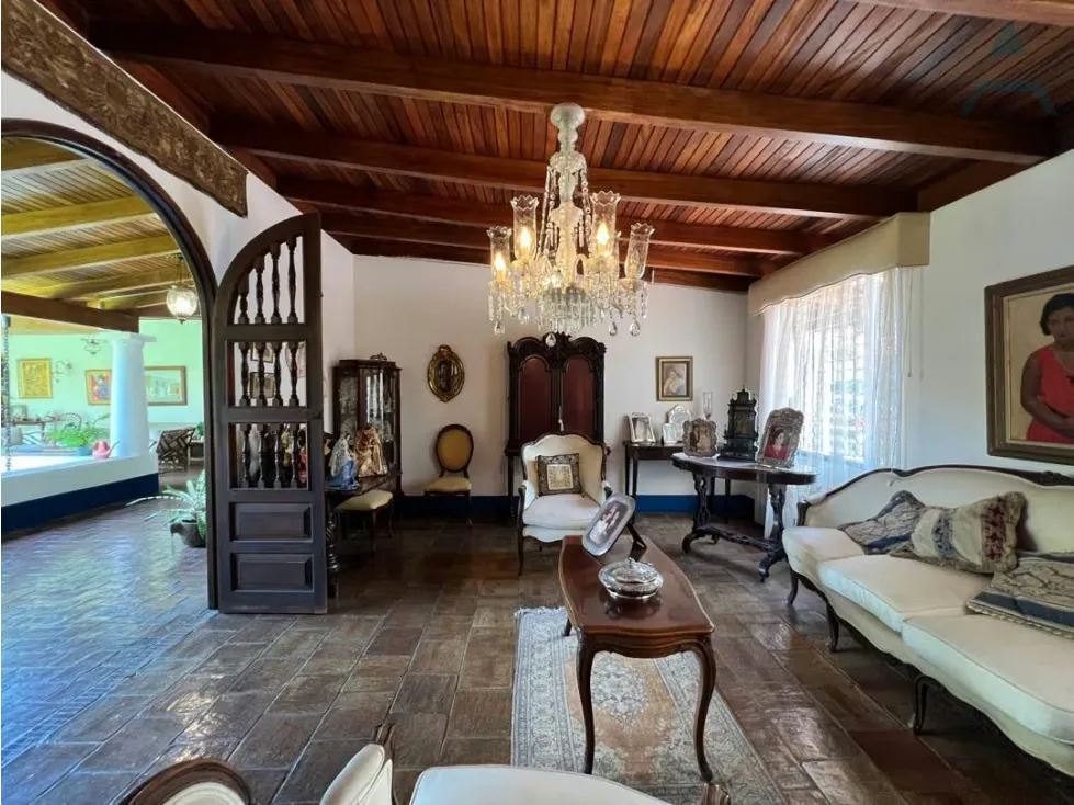 Se vende Casa 1.000m² 5h+s/4b+s/5p Los Chorros - 11