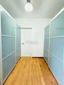 View 10