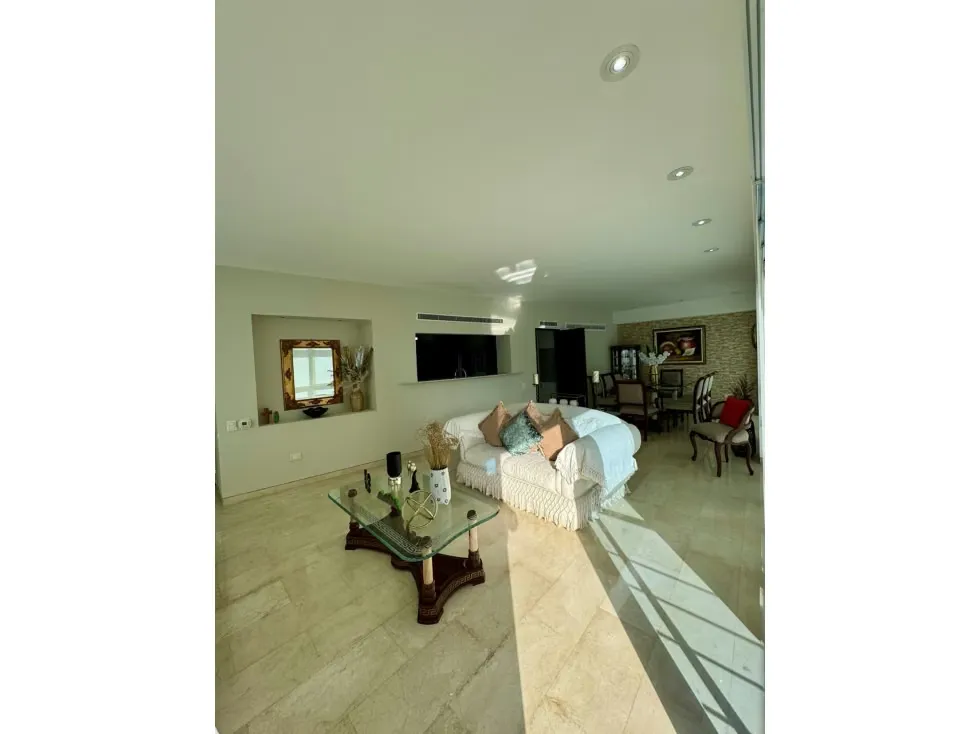 Apartamento en Venta en Las Mesetas de Santa Rosa De Lima 4H/ 4B/ 3P - 3