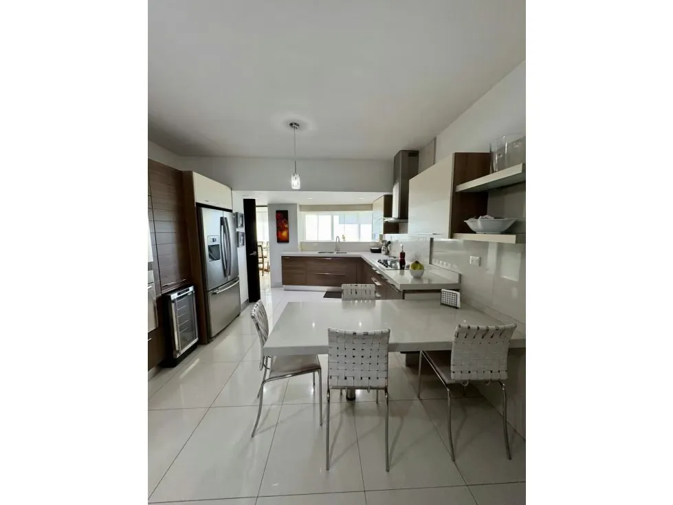 Apartamento en Venta en Las Mesetas de Santa Rosa De Lima 4H/ 4B/ 3P - 9