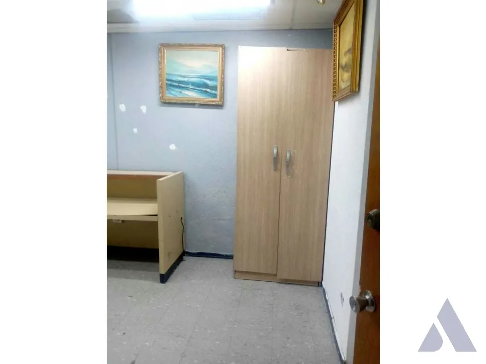 Alquilo oficina 56m2 Centro de Caracas 5065 - 11