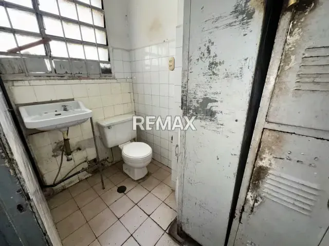 Excelente local comercial y fondo de comercio en venta en Los Chaguaramos - 12