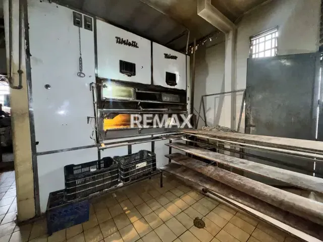 Excelente local comercial y fondo de comercio en venta en Los Chaguaramos - 15