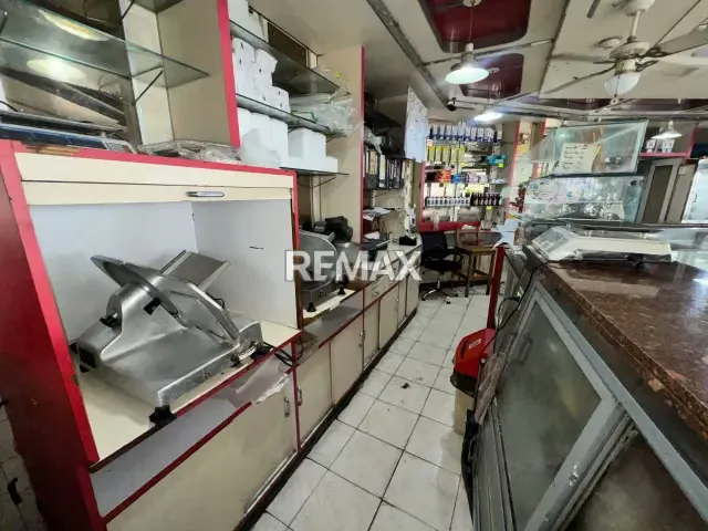Excelente local comercial y fondo de comercio en venta en Los Chaguaramos - 5