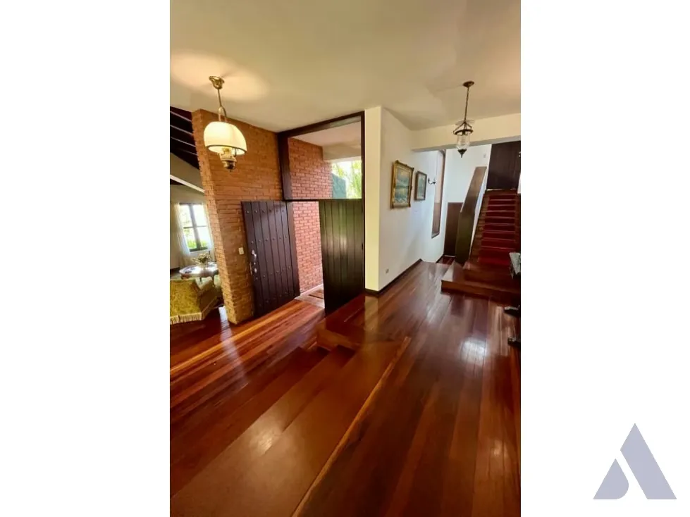Se vende casa 377m2 La Lagunita 3827 - 4