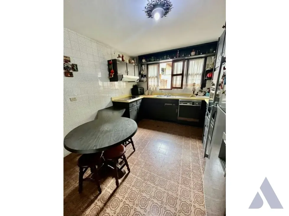 Se vende casa 377m2 La Lagunita 3827 - 9