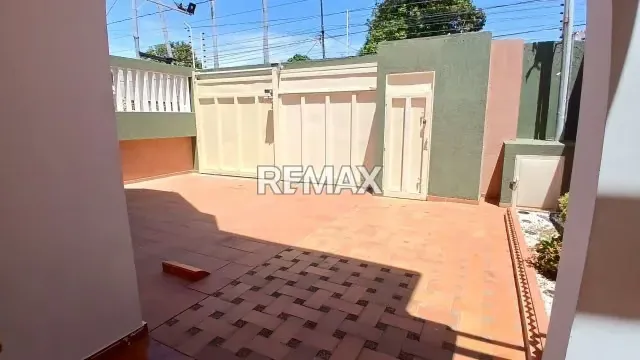 Casa en Venta Sector Juana de Ávila cerca de la clínica IZOT, Maracaibo, Zulia, VEN - 5