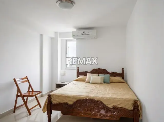 Amplio Pent-House de 4 Habitaciones en Venta, Piso 8, San Juan - 9