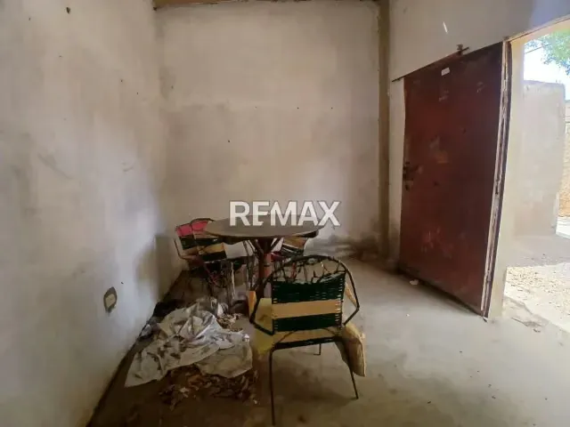 Se Vende Terreno con Bienhechurias en excelente ubicación Coro Edo Falcón - 3