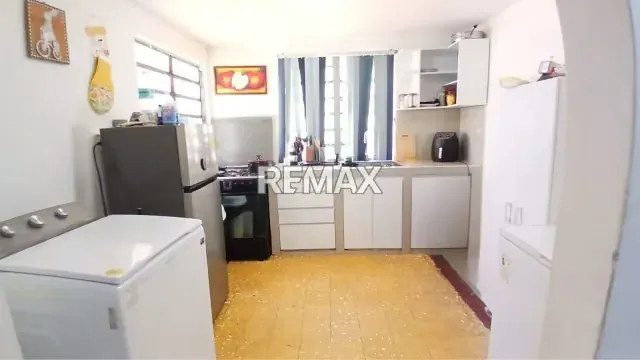 CASA QUINTA URBANIZACIÓN JUANA DE AVILA - 3