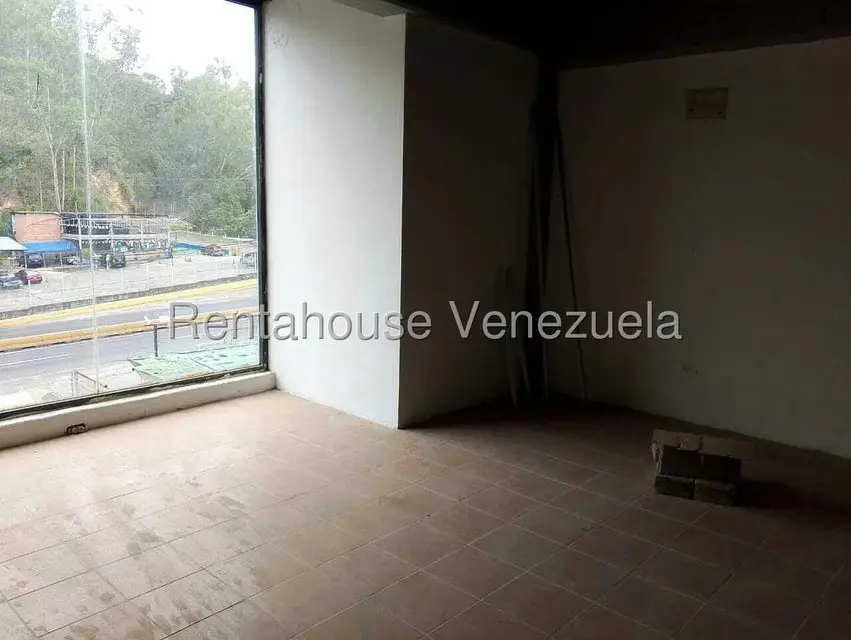 Local Comercial en Venta en Las Salias, Miranda - 11