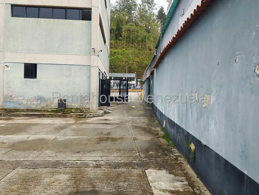 Local Comercial en Venta en Las Salias, Miranda - 17