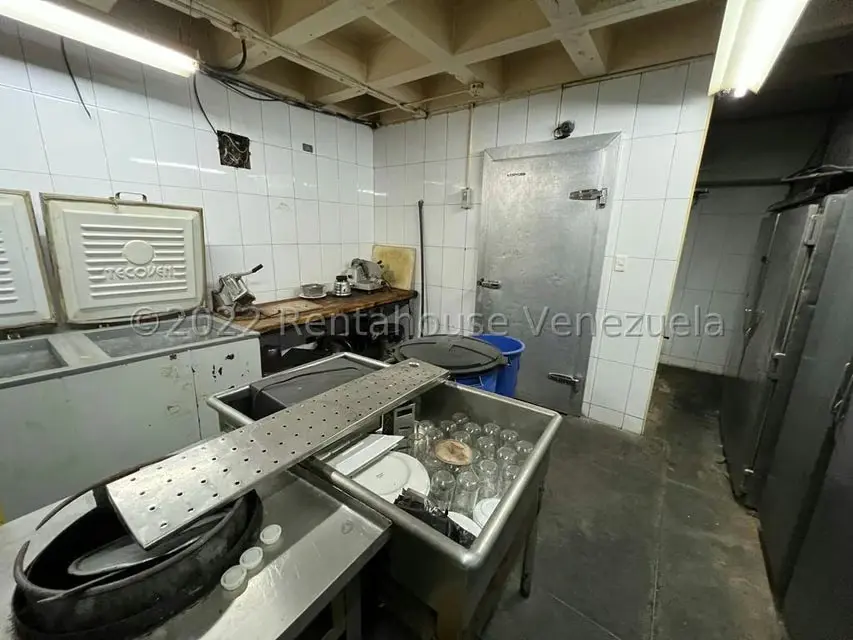 Local Comercial en Venta en Los Palos Grandes, Distrito Metropolitano - 12