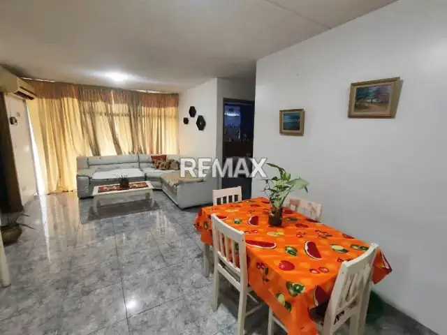 Apartamento en Venta Res. Arichuna