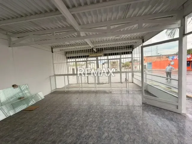 venta de galpon , locales comerciales - 11