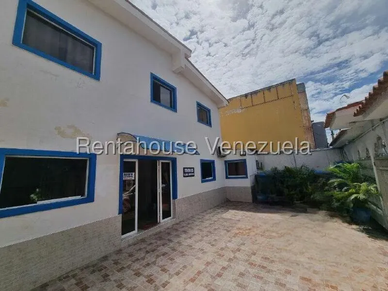 Casa (Multipes Niveles) en Venta en Centro, Lara - 2