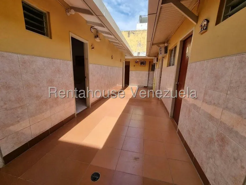 Casa (Multipes Niveles) en Venta en Centro, Lara - 30