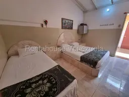 View 32