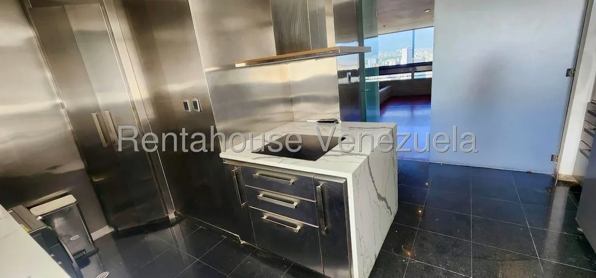 Apartamento (1 Nivel) en Alquiler en Colinas de Bello Monte, Distrito Metropolitano - 16