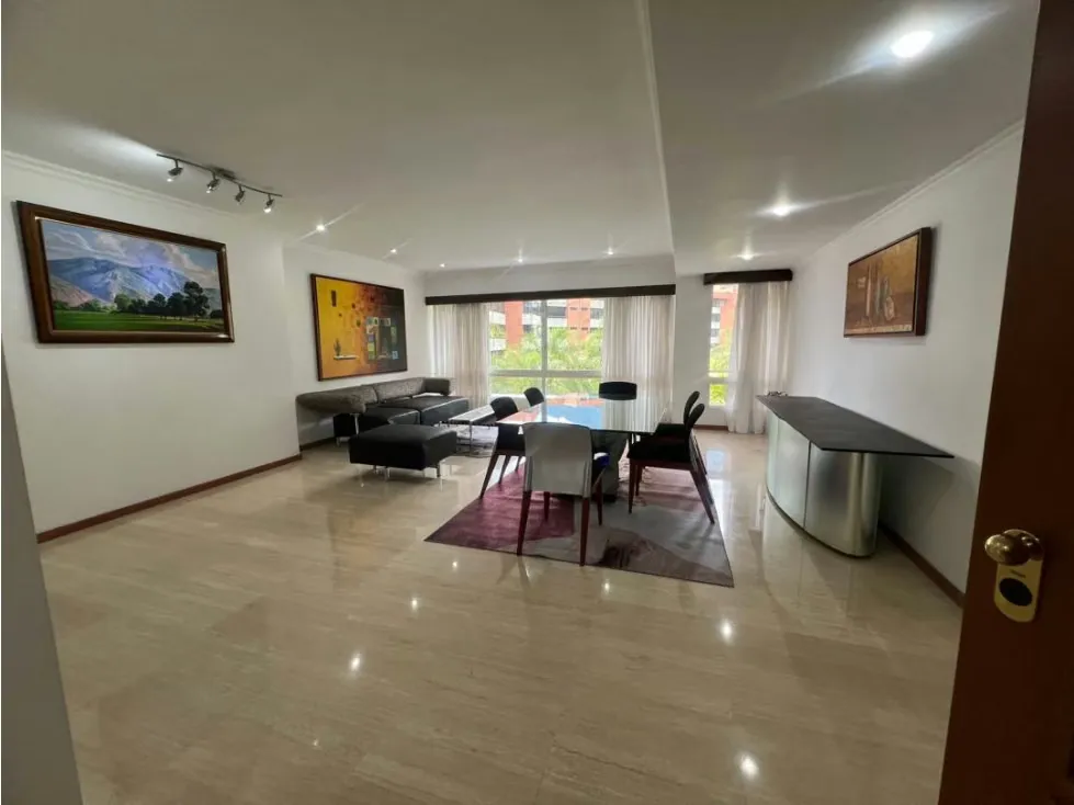 Alquilo apartamento 145m2 Los Chorros 2608 - 12