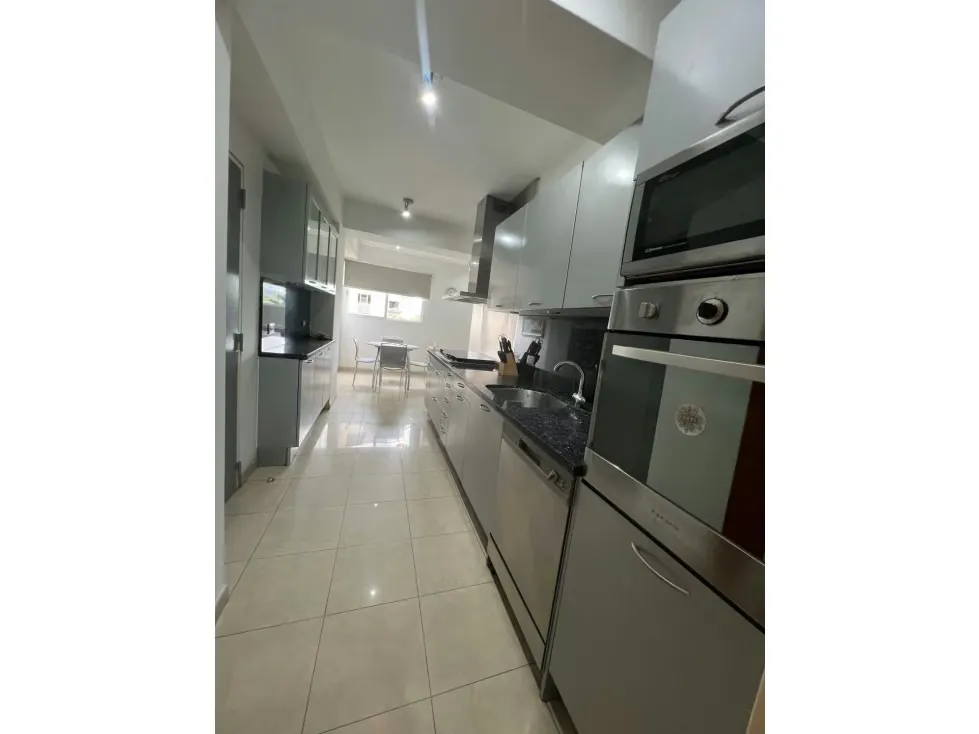 Alquilo apartamento 145m2 Los Chorros 2608 - 3
