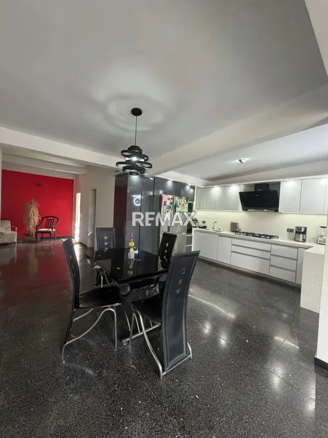 En venta casa Urb Ruezga ll - 6