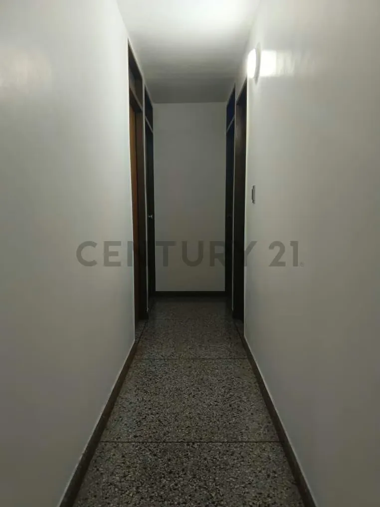Ofrezco en venta Apartamento ubicado en el Marques -Guatire - 5