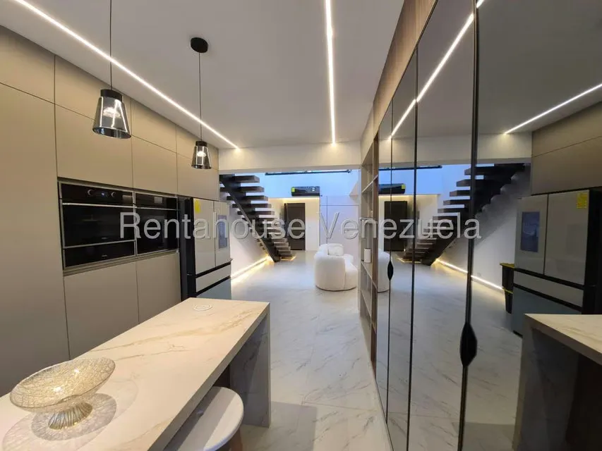 Apartamento (Duplex) en Venta en La Union, Distrito Metropolitano - 18