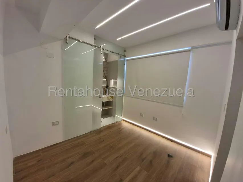 Apartamento (Duplex) en Venta en La Union, Distrito Metropolitano - 27