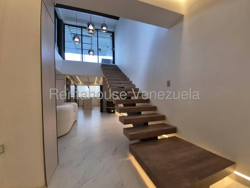 Apartamento (Duplex) en Venta en La Union, Distrito Metropolitano - 4