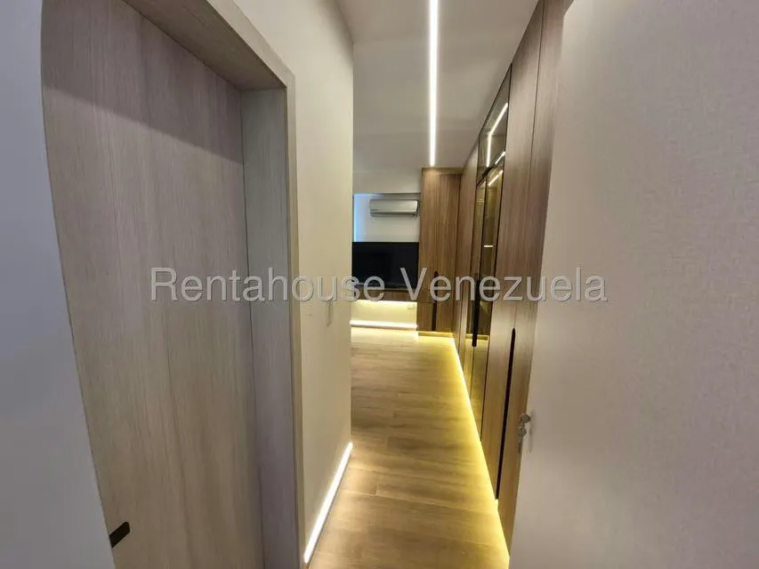 Apartamento (Duplex) en Venta en La Union, Distrito Metropolitano - 31