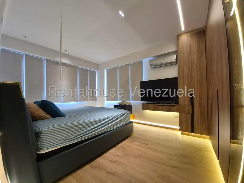 Apartamento (Duplex) en Venta en La Union, Distrito Metropolitano - 32