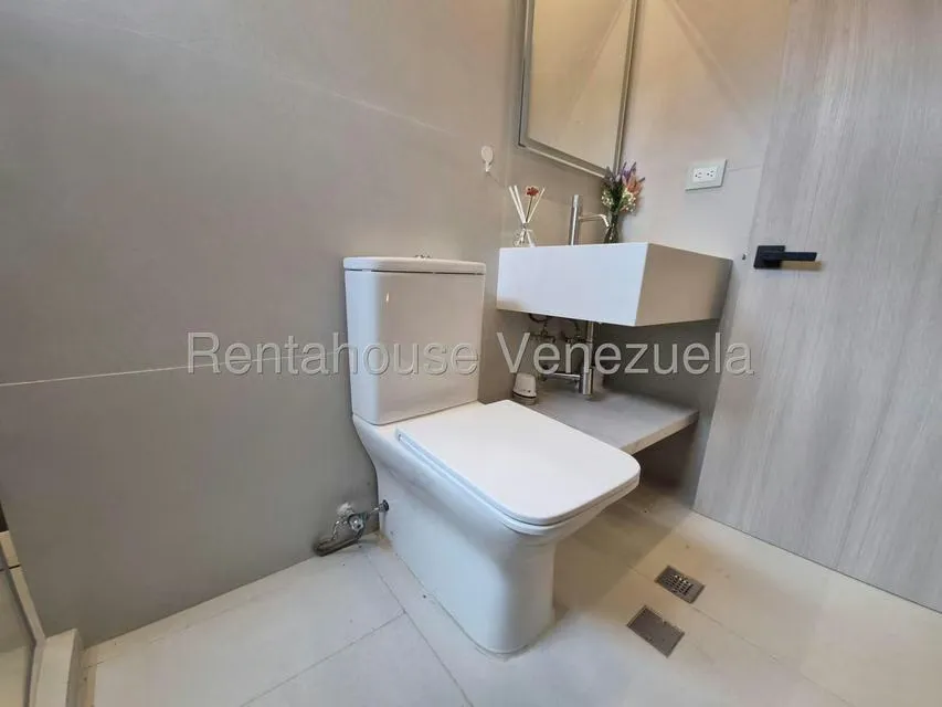 Apartamento (Duplex) en Venta en La Union, Distrito Metropolitano - 44