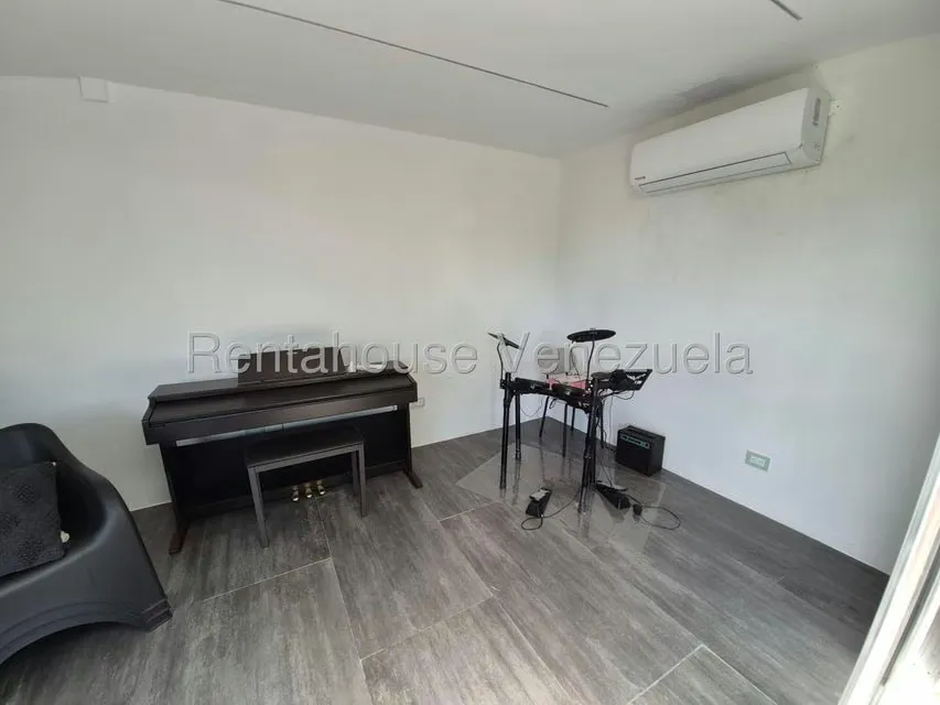 Apartamento (Duplex) en Venta en La Union, Distrito Metropolitano - 58