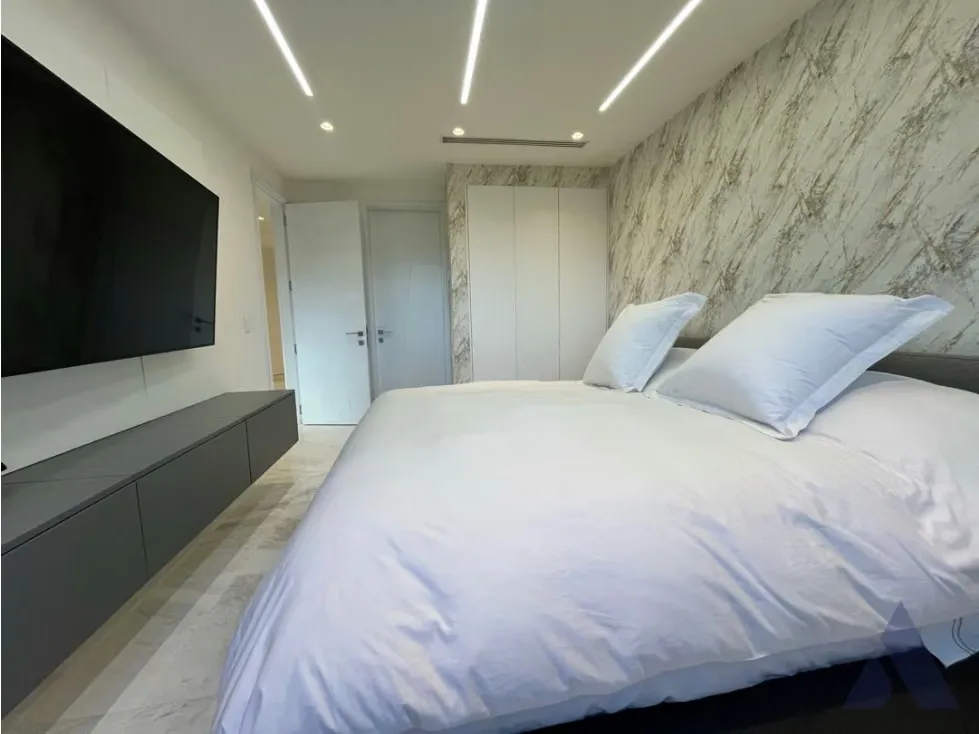 Vendo Apartamento Penthouse 277m2 Moderno Las Mercedes - 19
