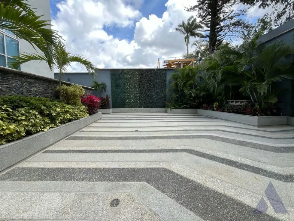 Vendo Apartamento Penthouse 277m2 Moderno Las Mercedes - 3
