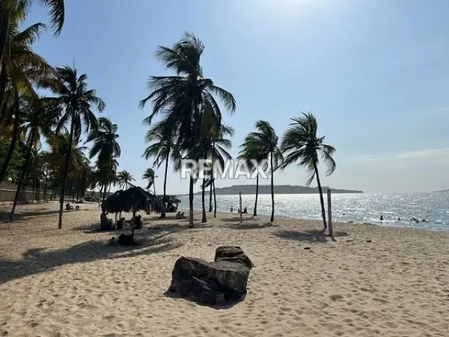 Apartamento en Alquiler - Planta Baja, ubicado en Conjunto Residencial Doral Beach - Lechería. - 2