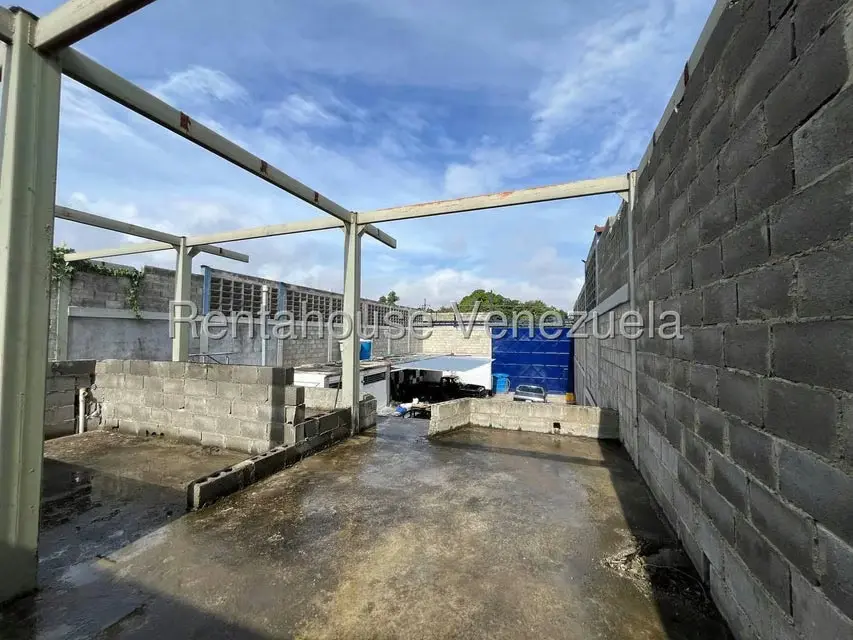 Local Comercial en Venta en Zona Oeste, Lara - 16