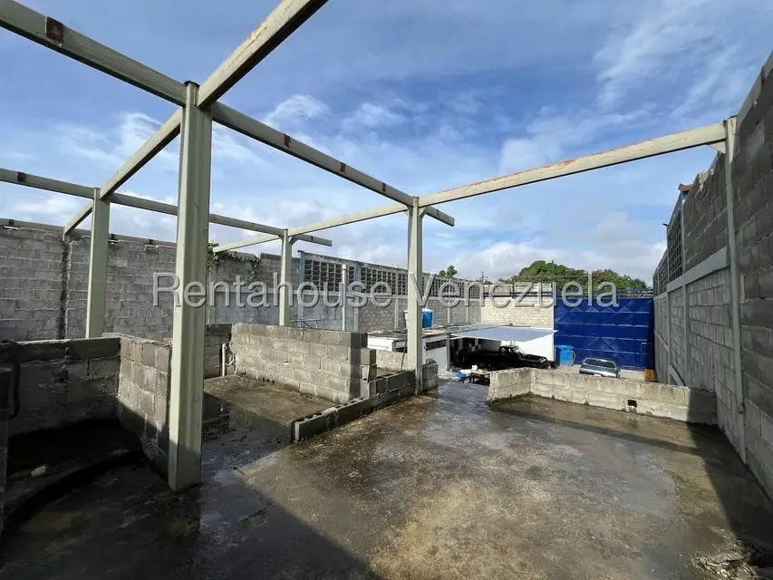 Local Comercial en Venta en Zona Oeste, Lara - 17