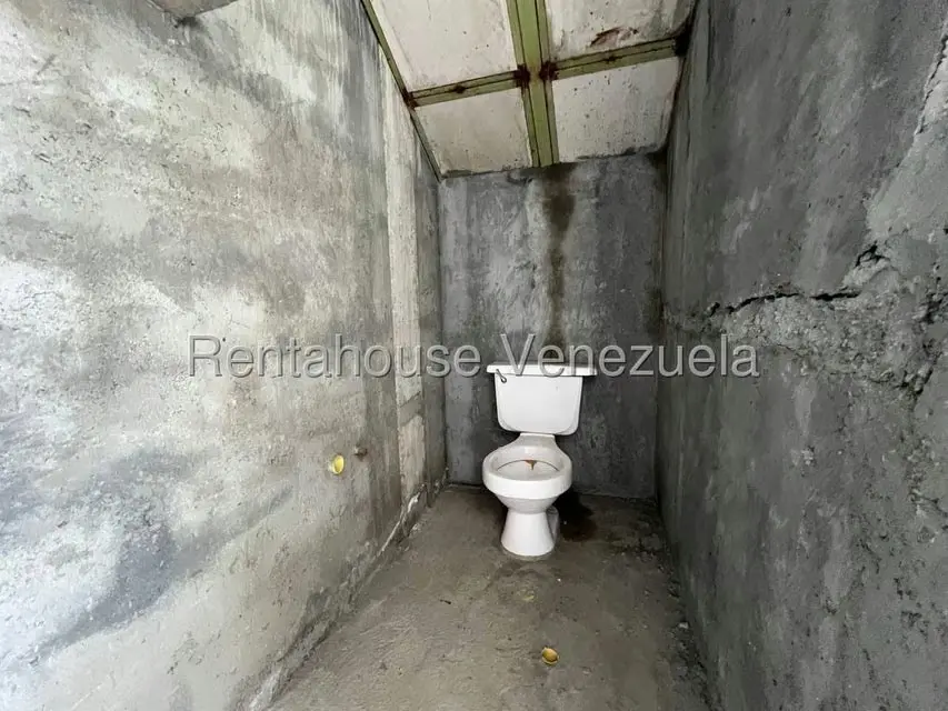 Local Comercial en Venta en Zona Oeste, Lara - 23