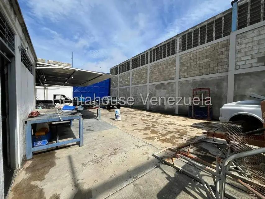 Local Comercial en Venta en Zona Oeste, Lara - 24