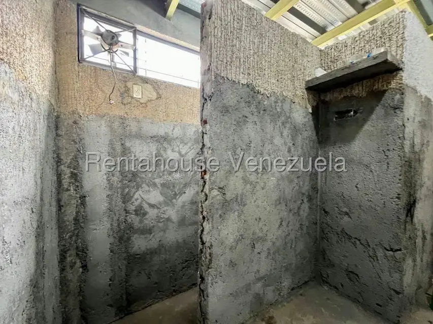 Local Comercial en Venta en Zona Oeste, Lara - 25