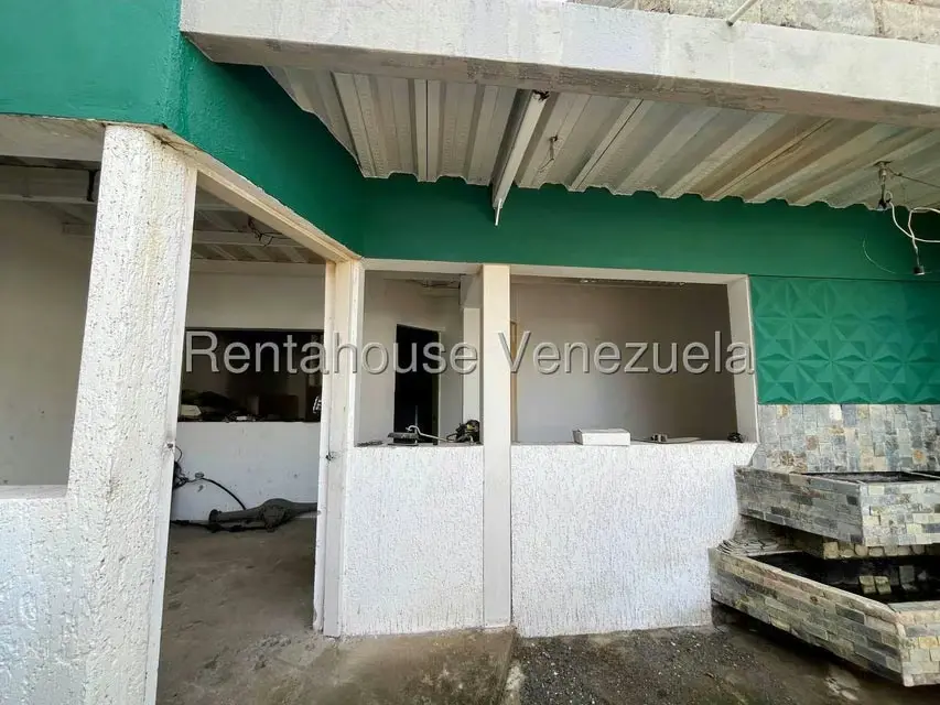 Local Comercial en Venta en Zona Oeste, Lara - 29