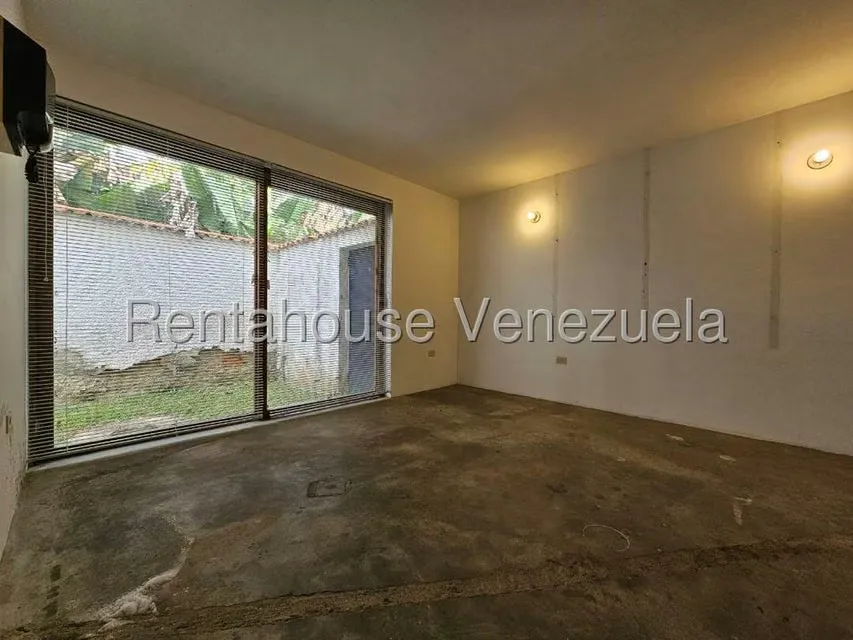 Casa (Duplex) en Venta en Lomas de La Lagunita, Distrito Metropolitano - 14