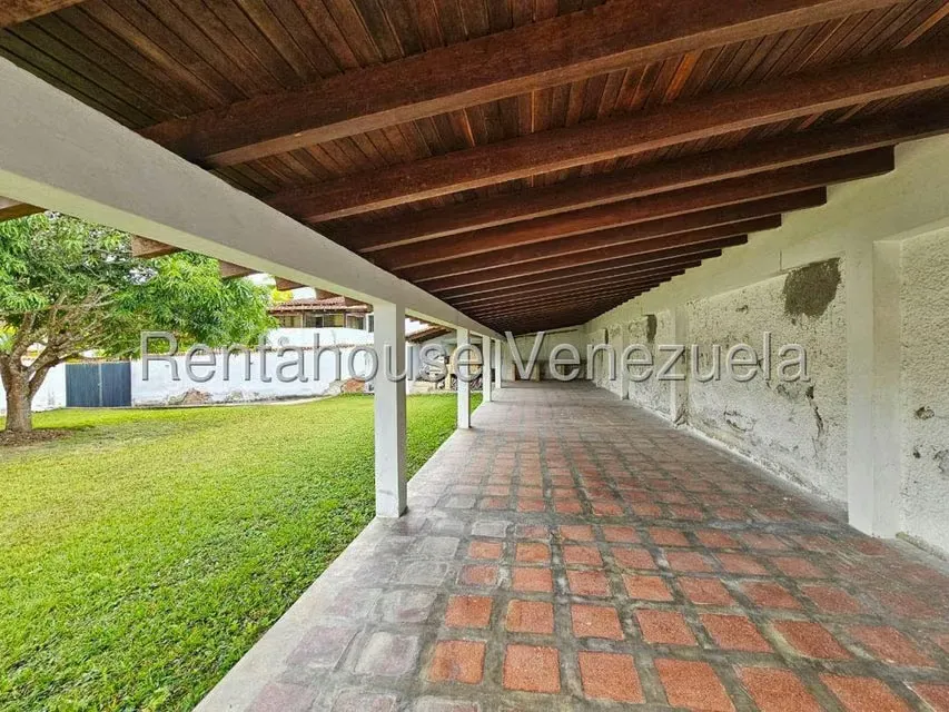 Casa (Duplex) en Venta en Lomas de La Lagunita, Distrito Metropolitano - 15