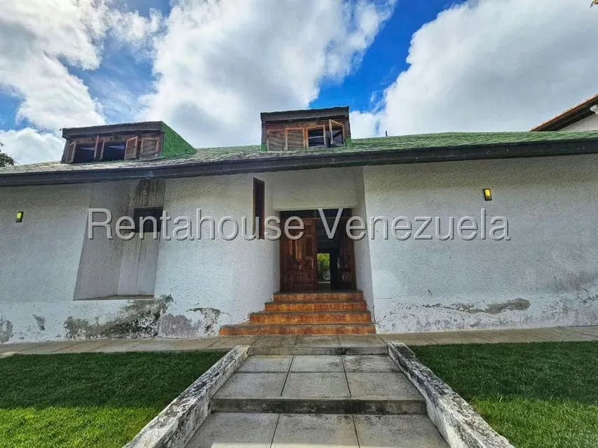 Casa (Duplex) en Venta en Lomas de La Lagunita, Distrito Metropolitano - 7