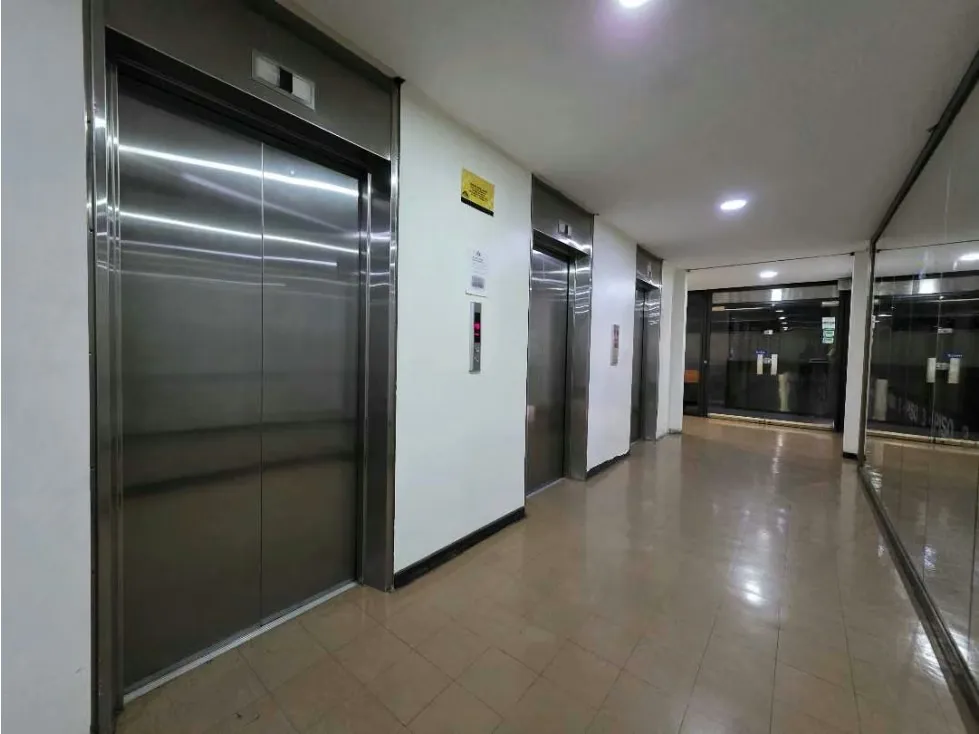 Se alquila oficina 66m2 Prados Del Este 4840 - 9