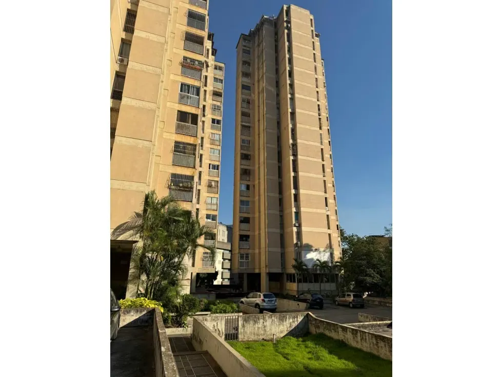 Se Vende Apto-117-4H+3B+1P+1M+Vista-Los Chorros