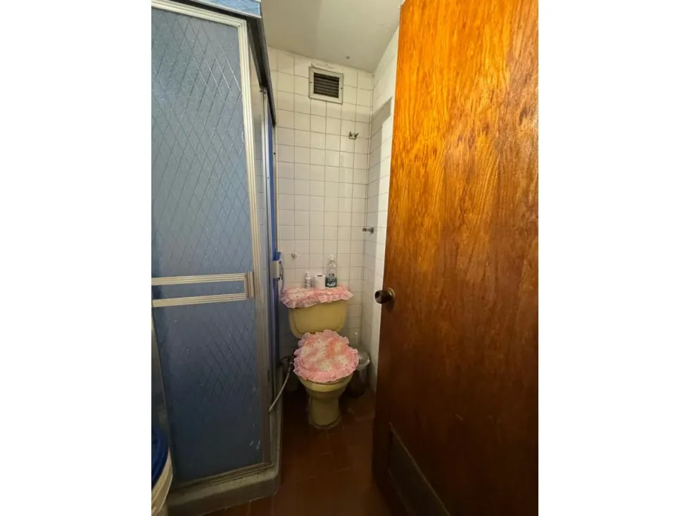 Se Vende Apto-117-4H+3B+1P+1M+Vista-Los Chorros - 18