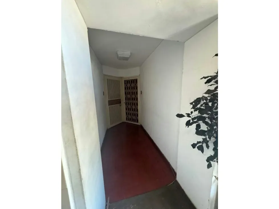 Se Vende Apto-117-4H+3B+1P+1M+Vista-Los Chorros - 10
